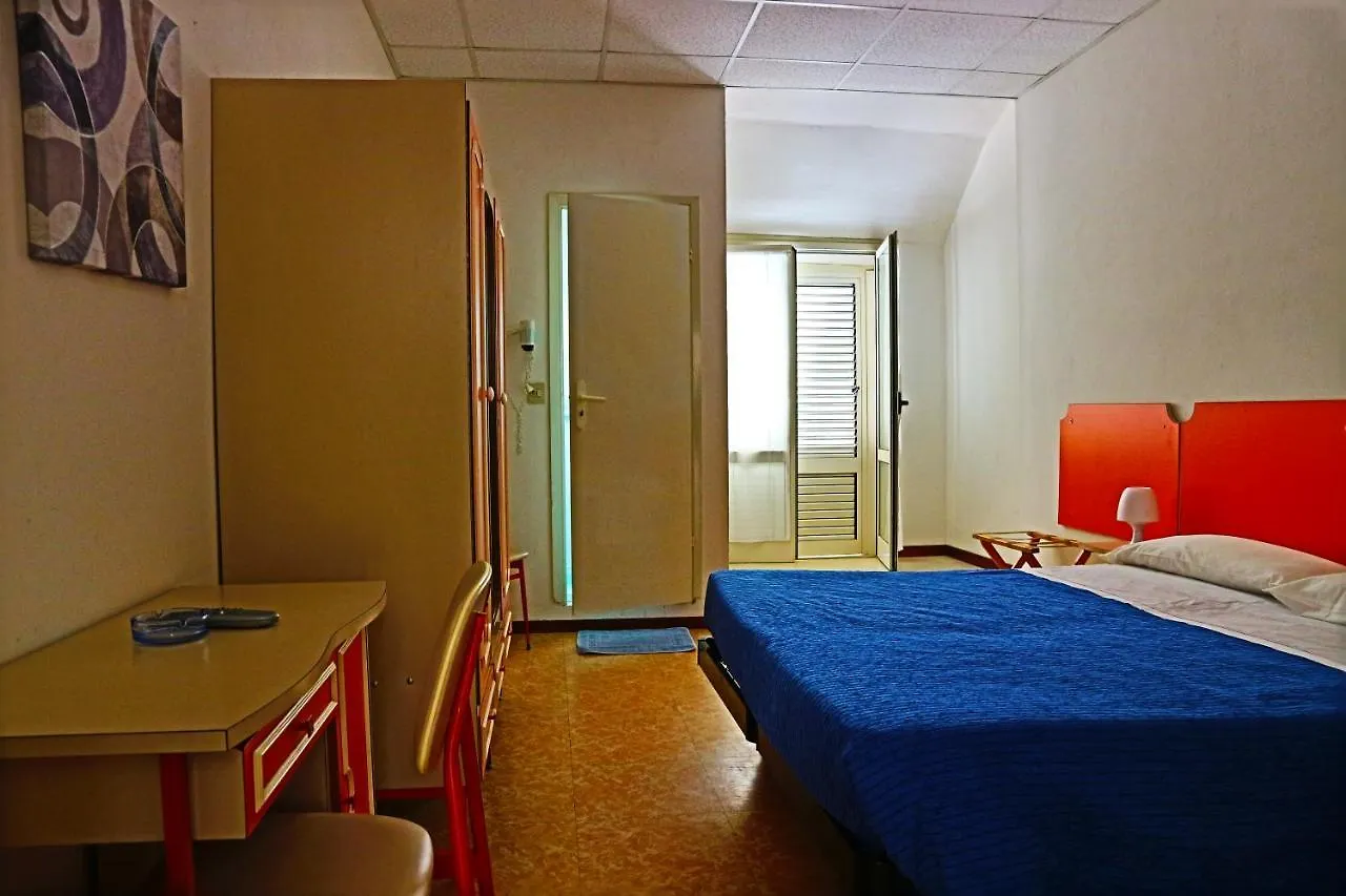 Panzió Splendid B&B Milano Marittima Olaszország